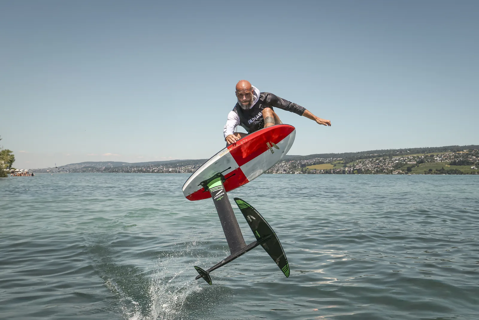 Steeve Fleury en plein vol pump foil